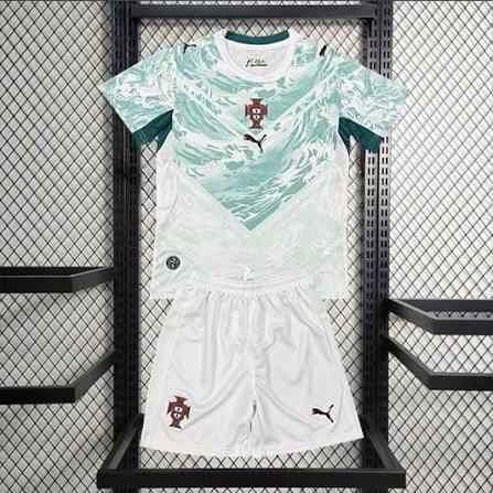 Kit Enfant Portugal Extérieur Coupe du Monde 2026