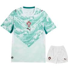 Kit Enfant Portugal Extérieur Coupe du Monde 2026